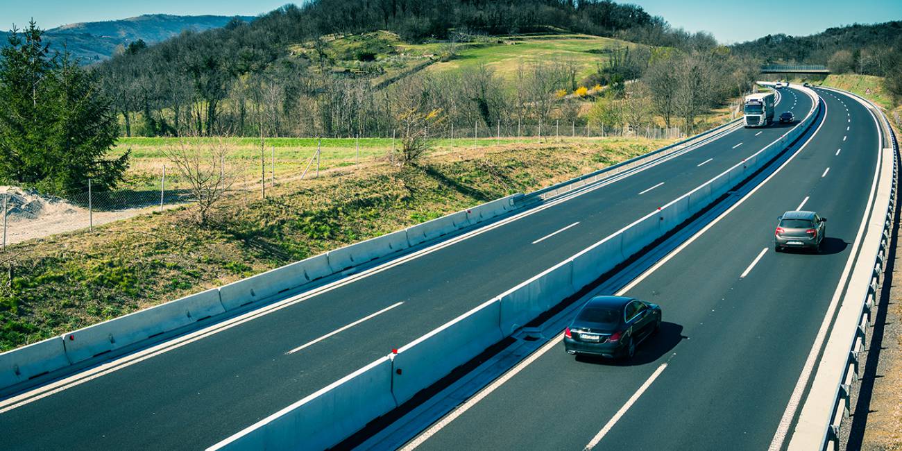 Renovation of the drive construction at the expressway sections HC Vipava – Ajdovščina and Ajdovščina – Selo